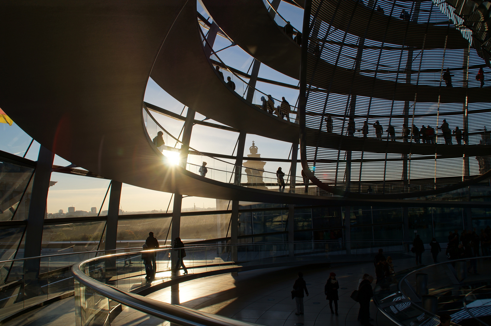 Sonnenuntergang im Bundestag