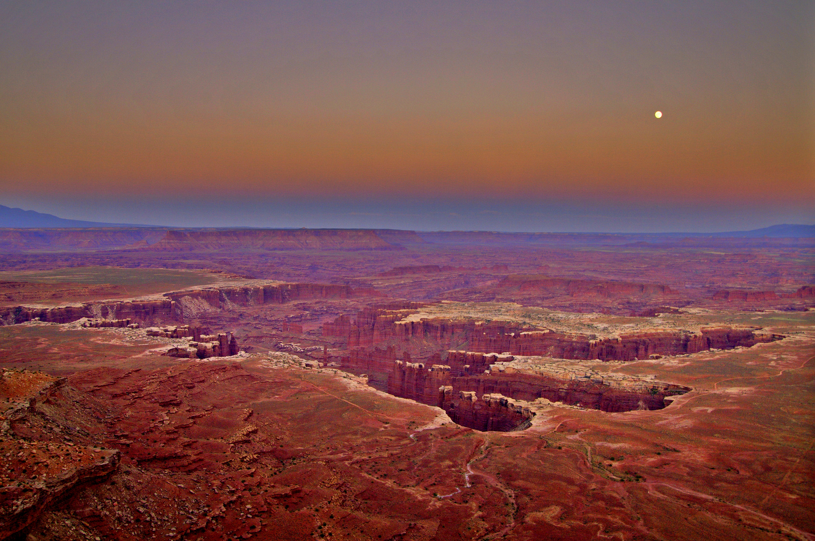 Sonnenuntergang im Canyonlands Nationalpark (Utah / USA)