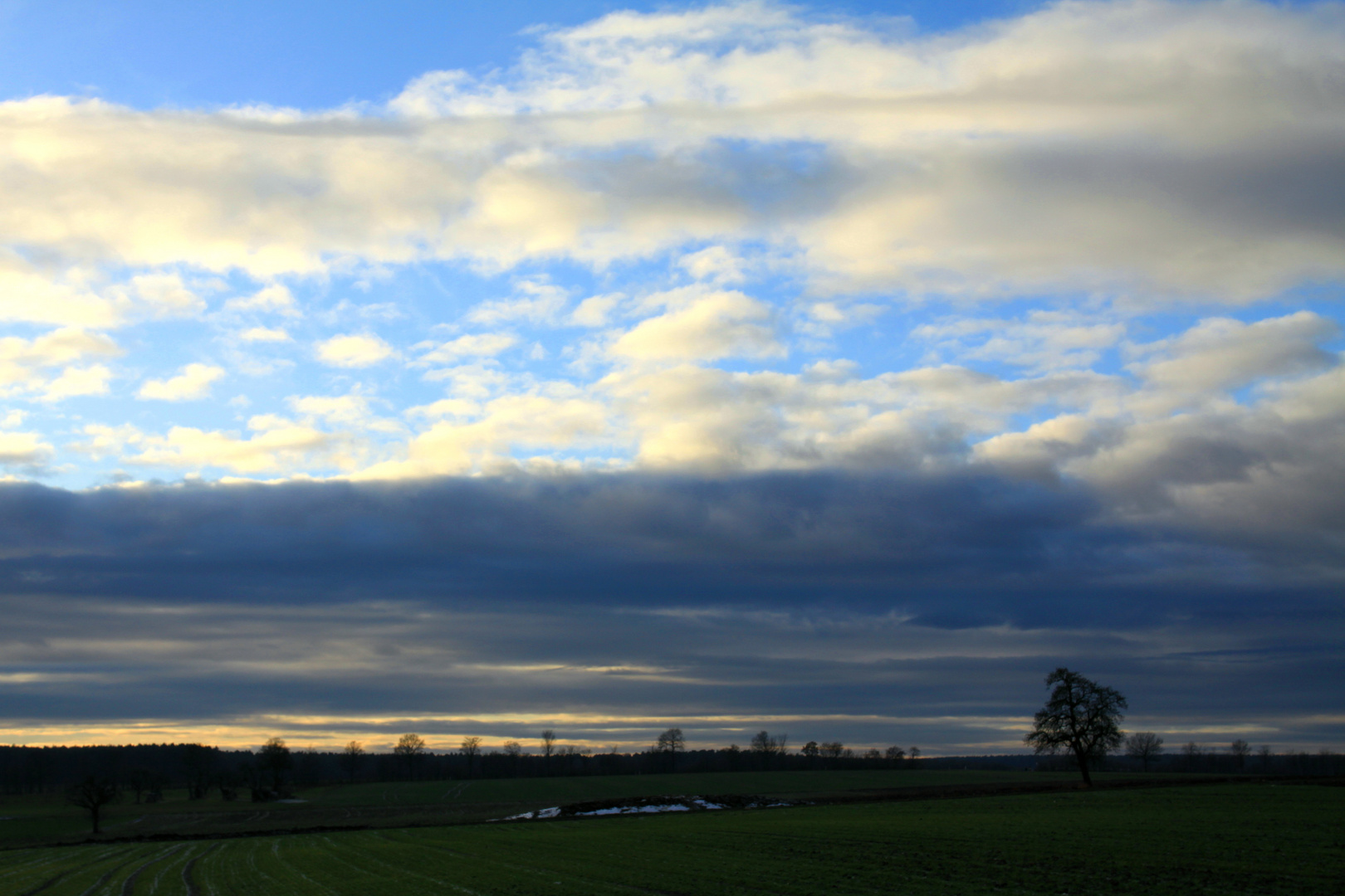 Sonnenuntergang im Dezember