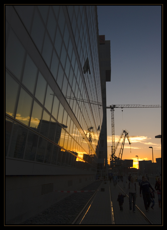 Sonnenuntergang im Düsseldorfer Medienhafen I