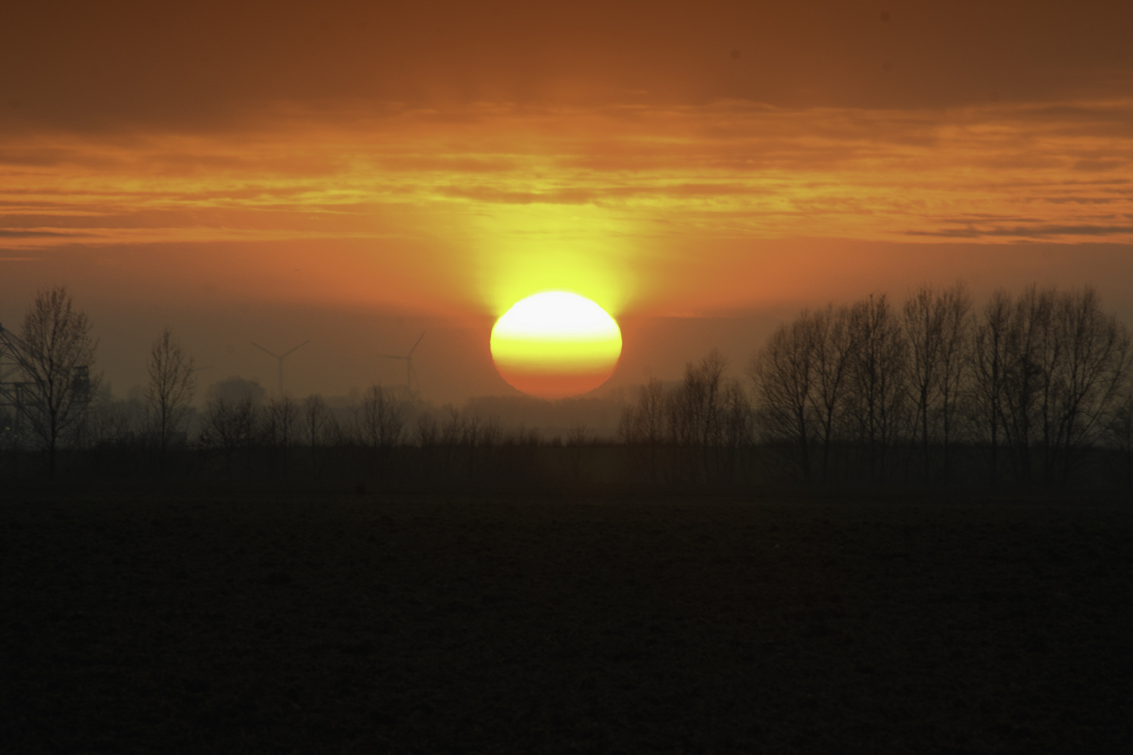 Sonnenuntergang im Elsbachtal