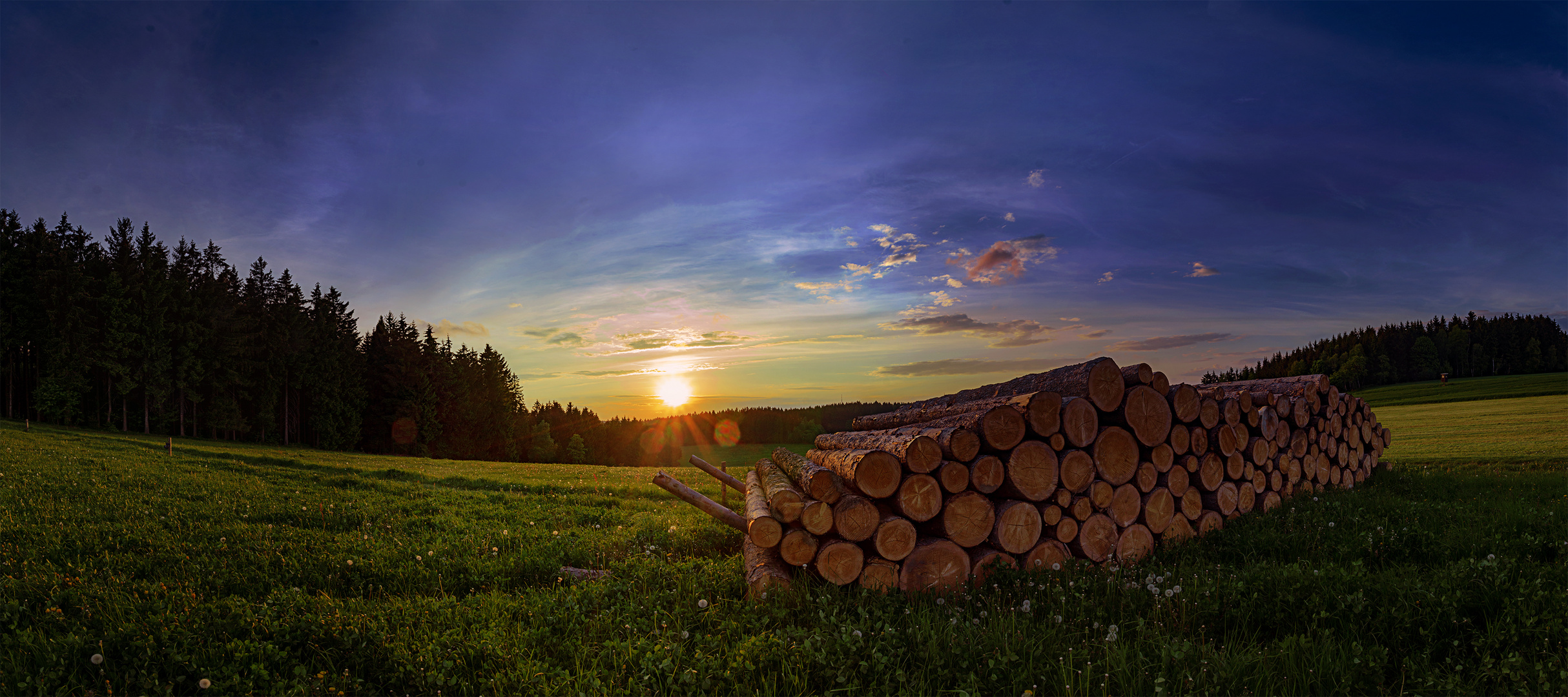 Sonnenuntergang im Erzgebirge