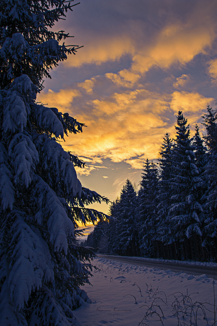 Sonnenuntergang im Erzgebirge 