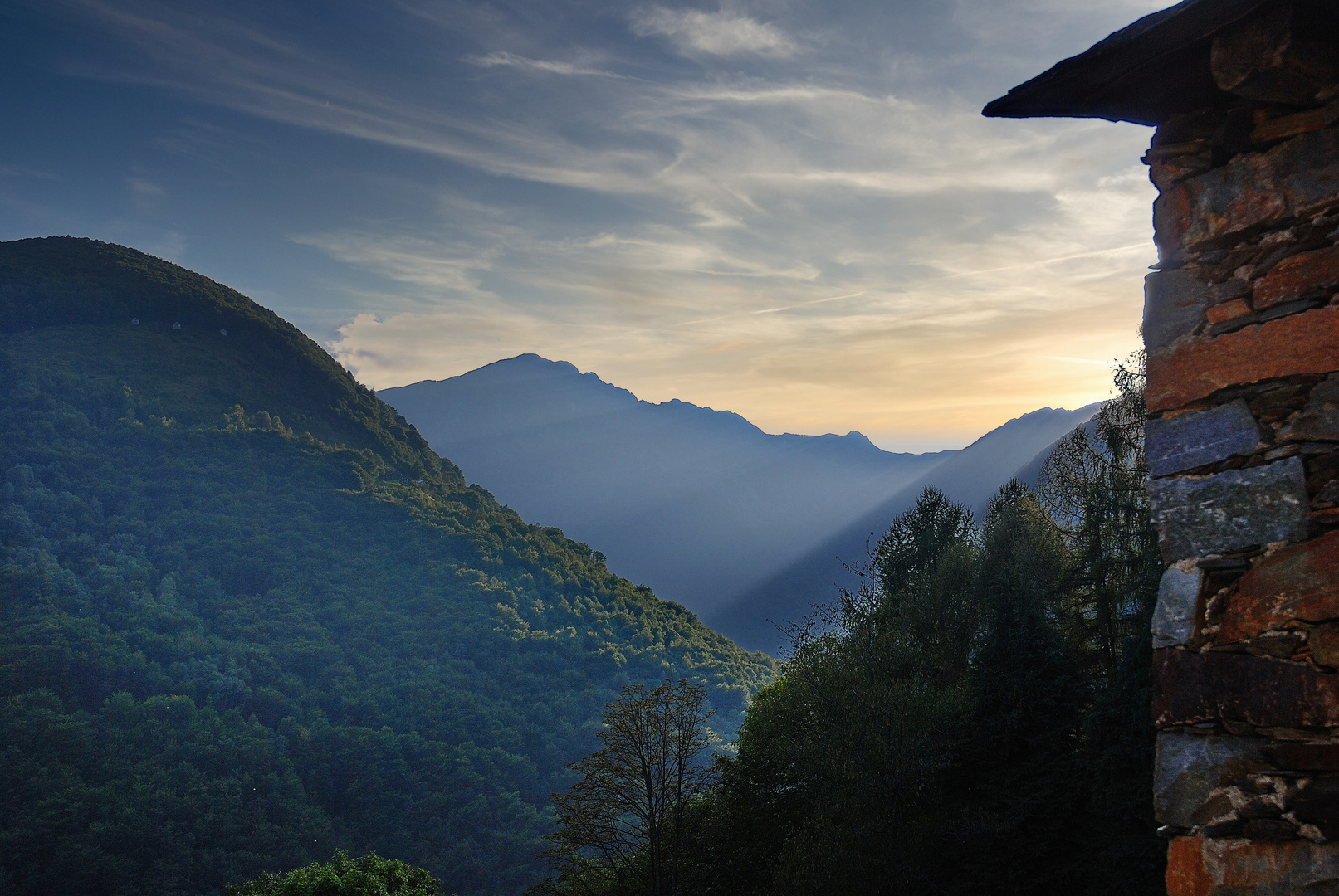 Sonnenuntergang im Falmenta Tal