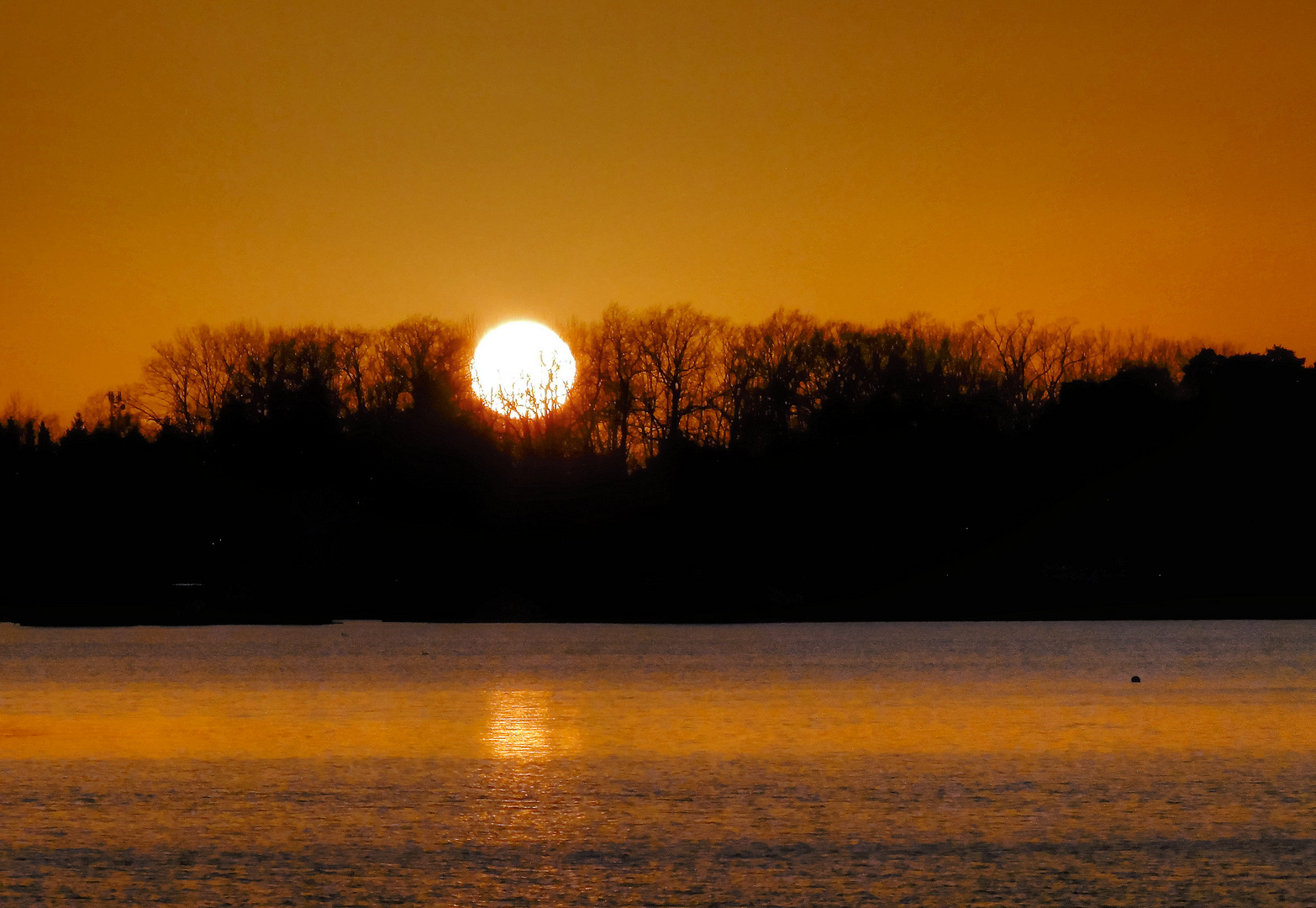 Sonnenuntergang im Februar