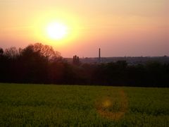 Sonnenuntergang im Feld