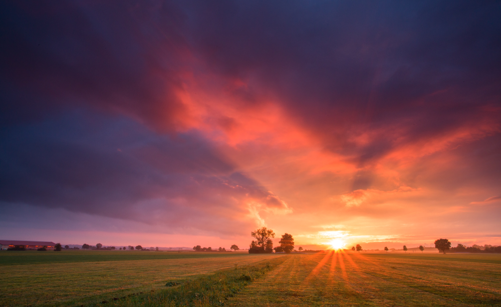 Sonnenuntergang im Flachland