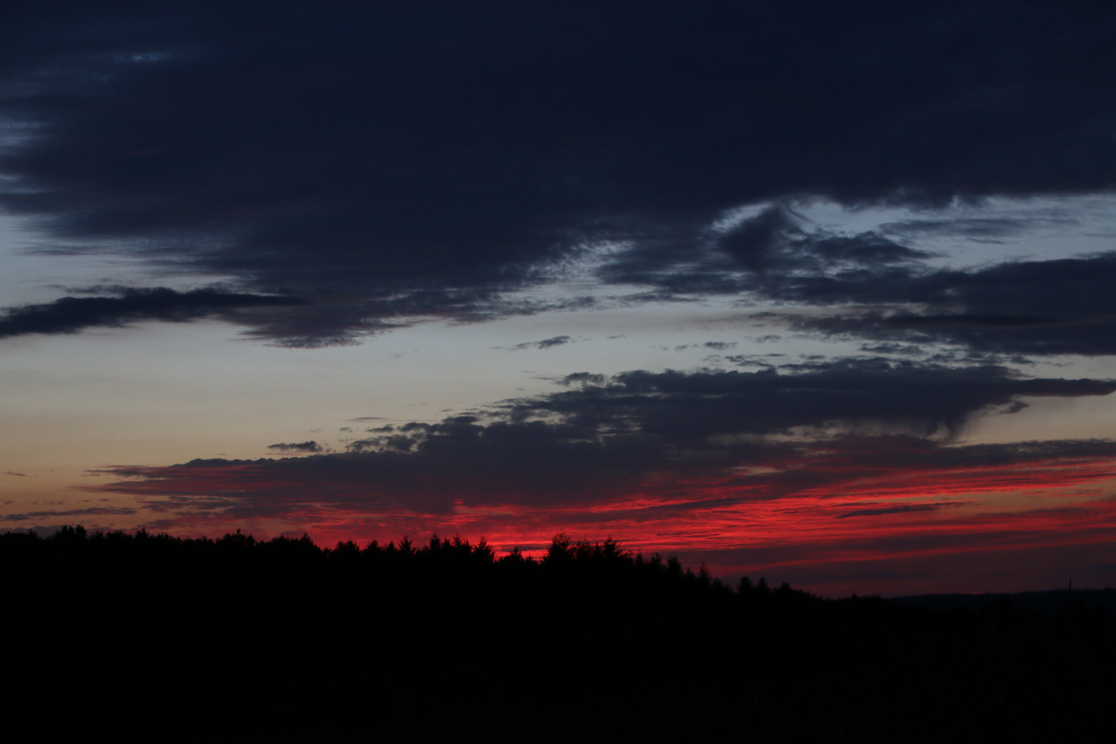 Sonnenuntergang im Fricktal