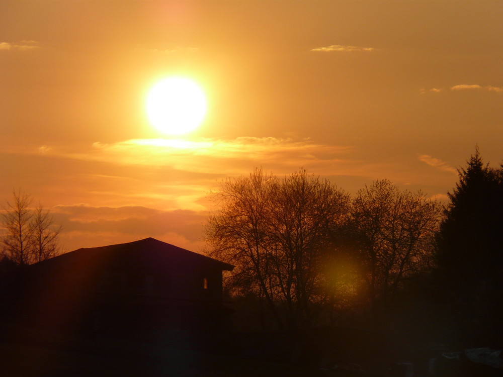 Sonnenuntergang im Frühling von KeK 