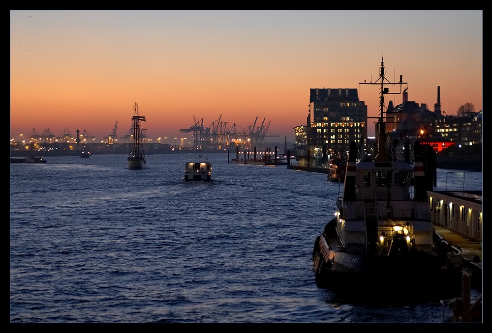 Sonnenuntergang im Hafen...