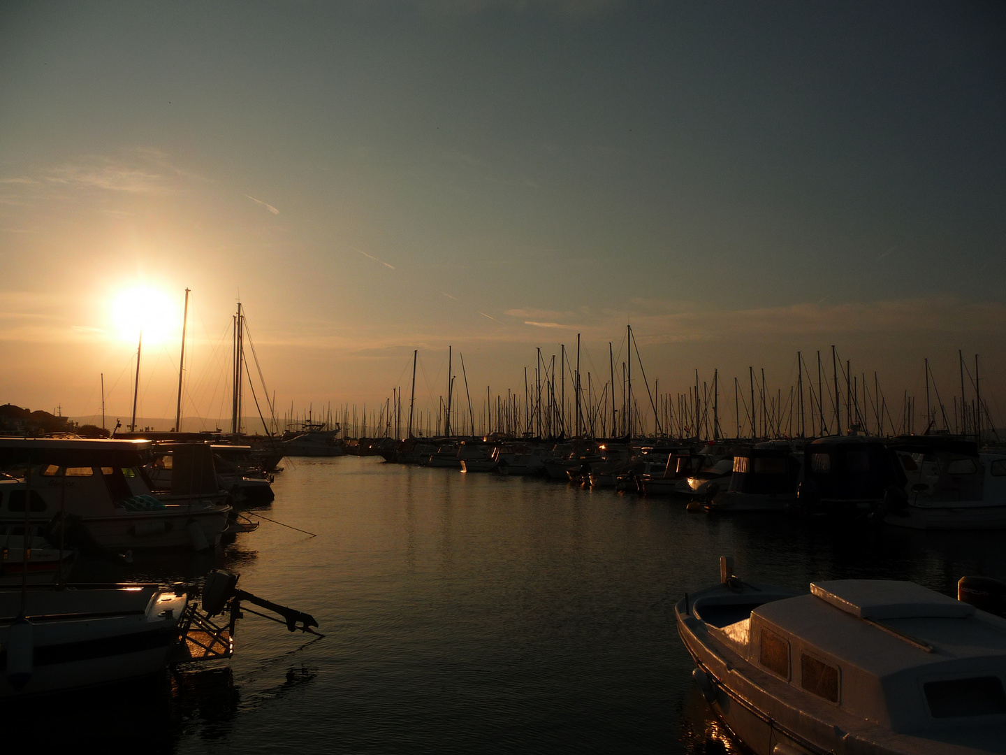 Sonnenuntergang im Hafen Biograd / Kroatien