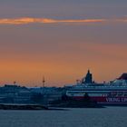 Sonnenuntergang im Hafen von Helsinki