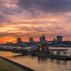 Sonnenuntergang im Hamburger Hafen