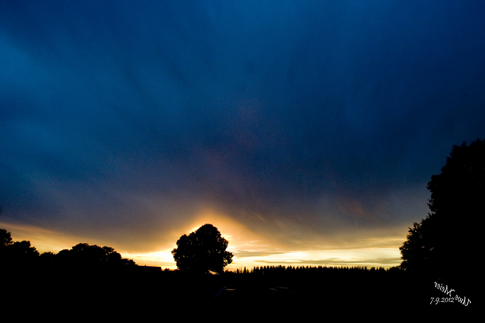 Sonnenuntergang im Herbst