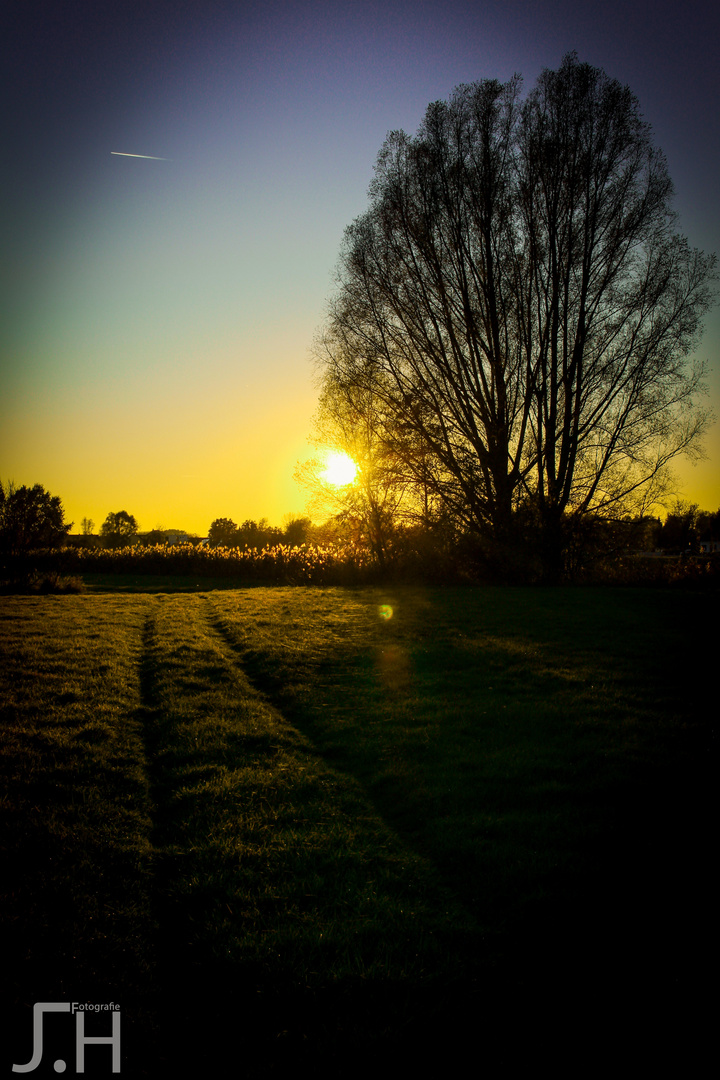 Sonnenuntergang im Herbst