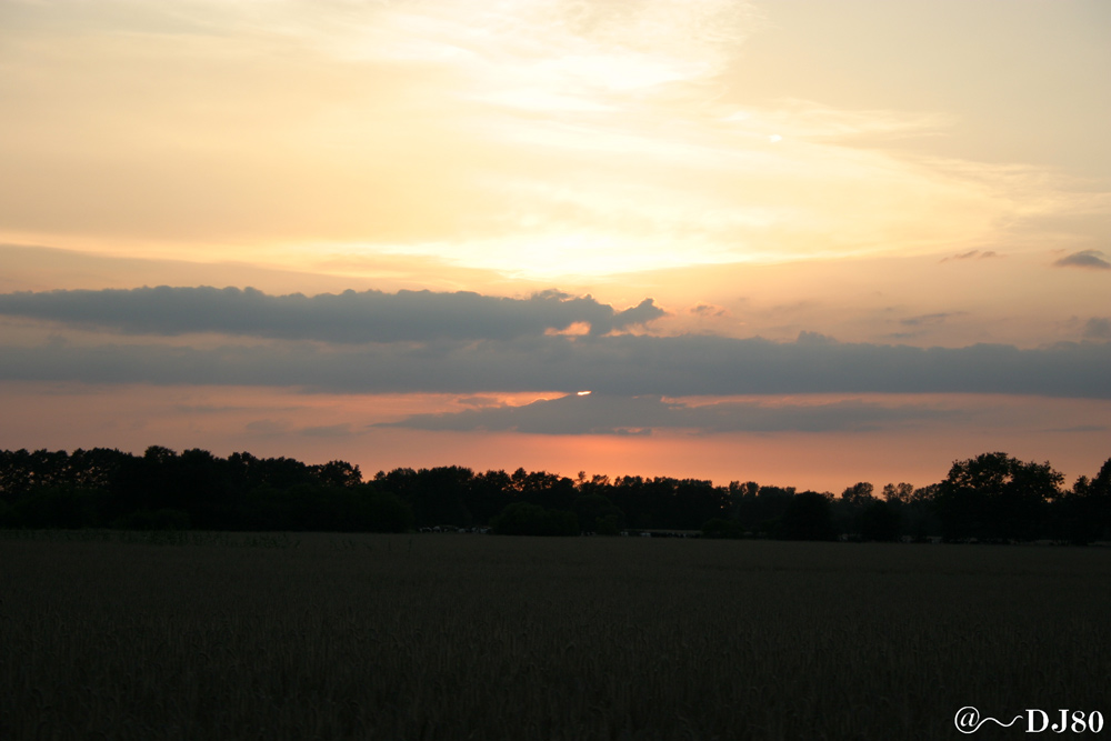 Sonnenuntergang im Juni 2005 in Mecklenburg