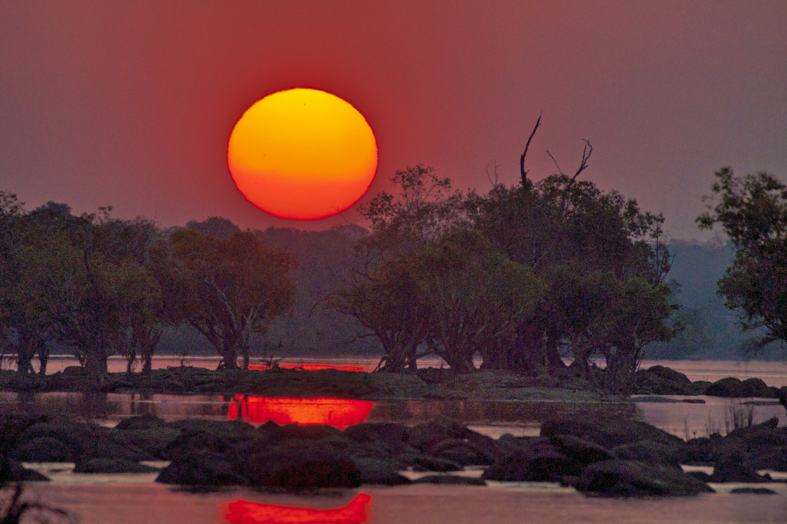 Sonnenuntergang im Kafue NP - 6.2013