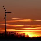 Sonnenuntergang im Land der Windräder