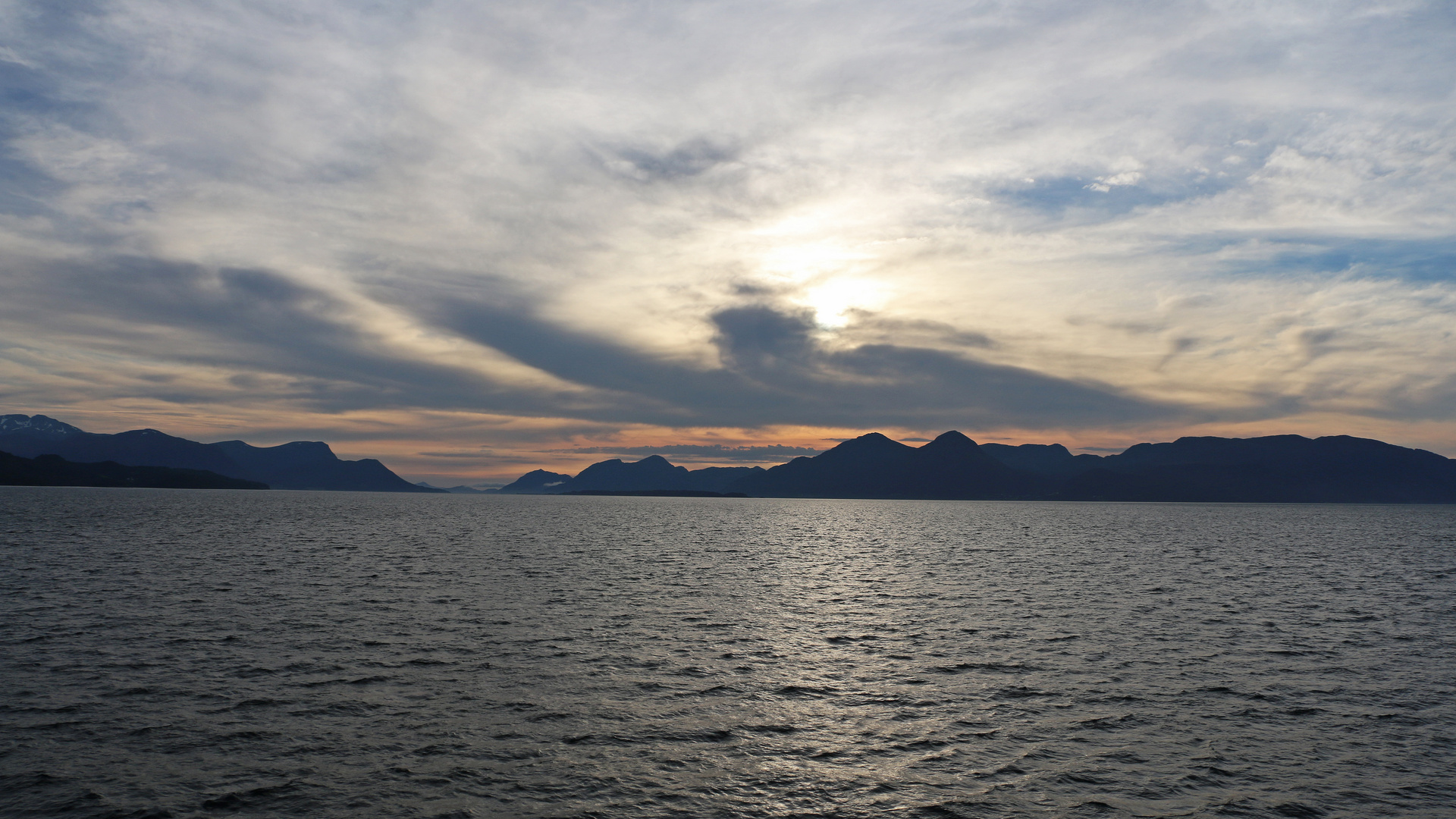 Sonnenuntergang im Moldefjorden