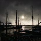 Sonnenuntergang im Museumshafen Hamburg-Övelgönne