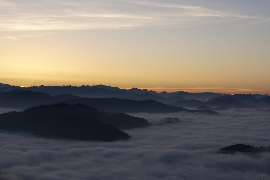 Sonnenuntergang im Nebelsee 2