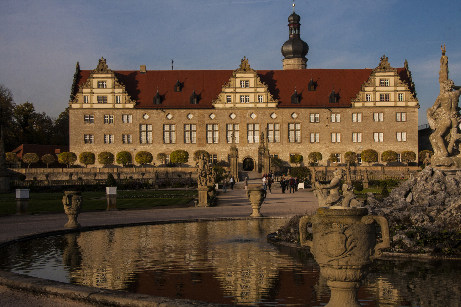 Sonnenuntergang im Park von Schloss Weikersheim 1