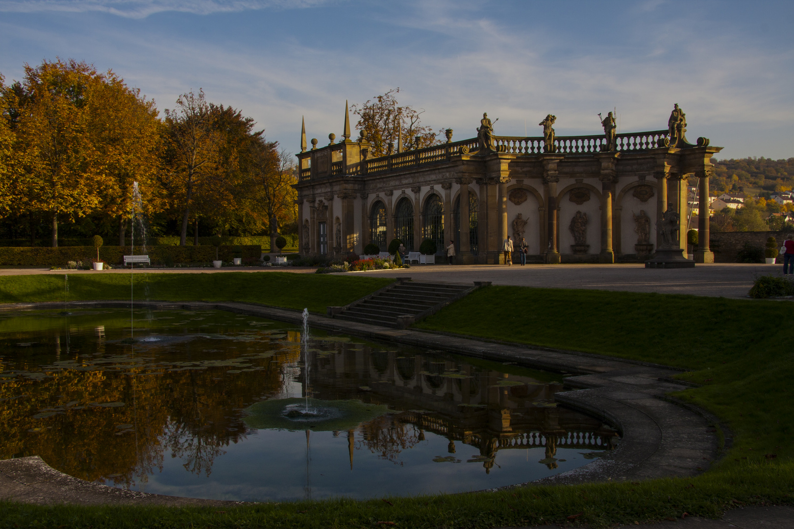 Sonnenuntergang im Park von Schloss Weikersheim 2