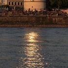 Sonnenuntergang im Rheinturm