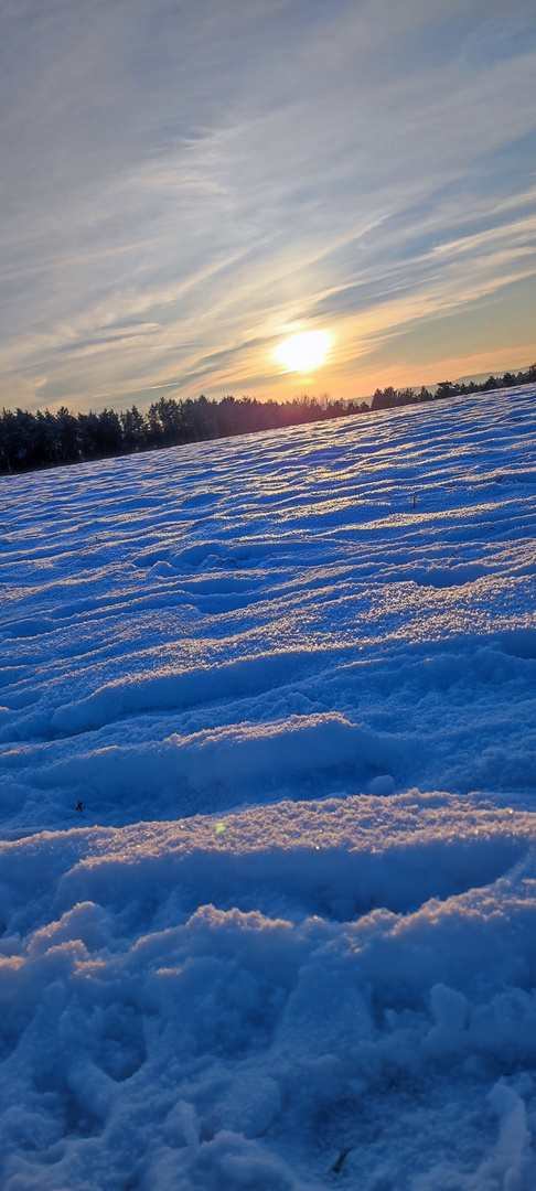 Sonnenuntergang im Schnee 