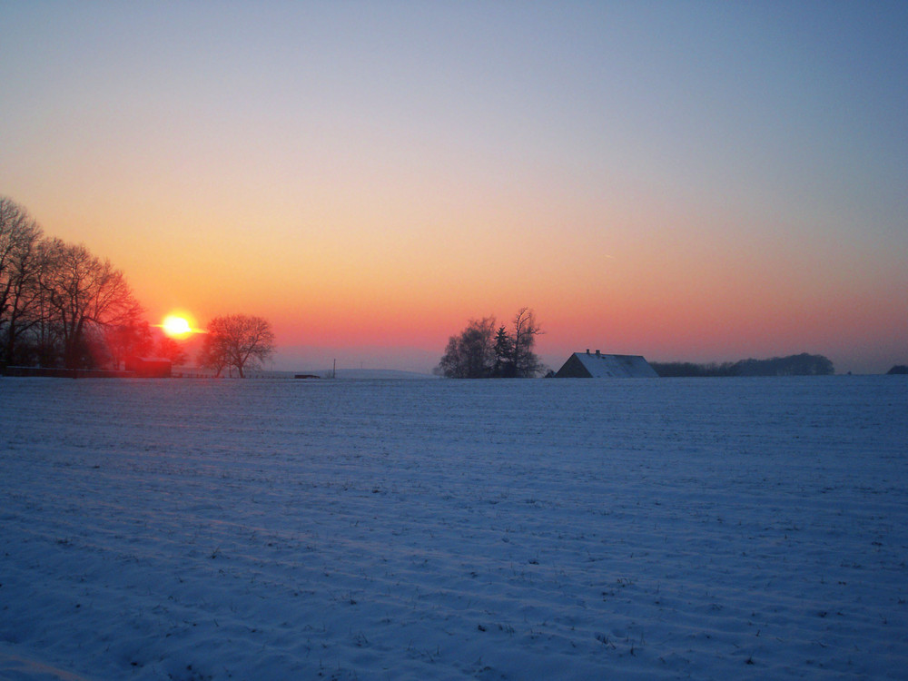 Sonnenuntergang im Schnee