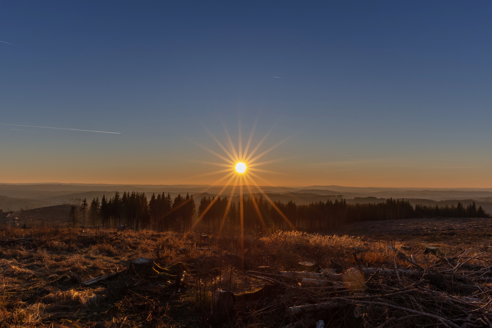 Sonnenuntergang im Siegerland 