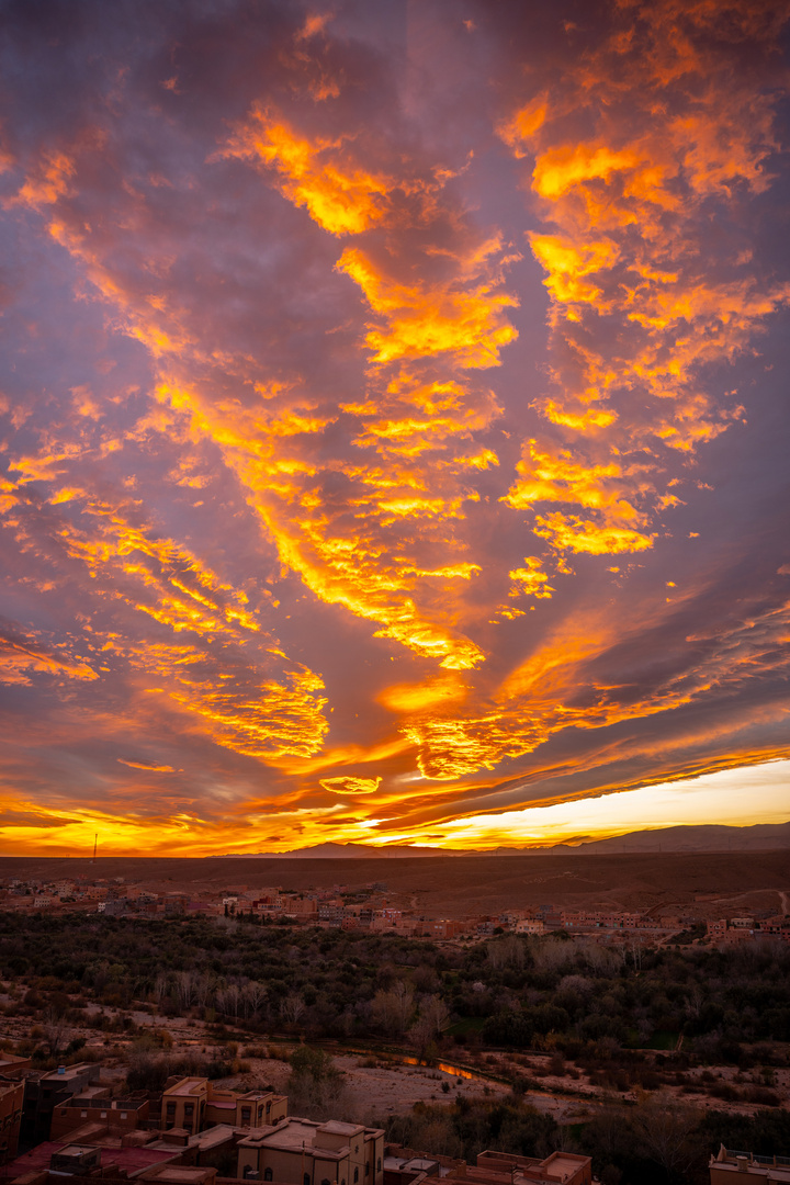 Sonnenuntergang im Sturm