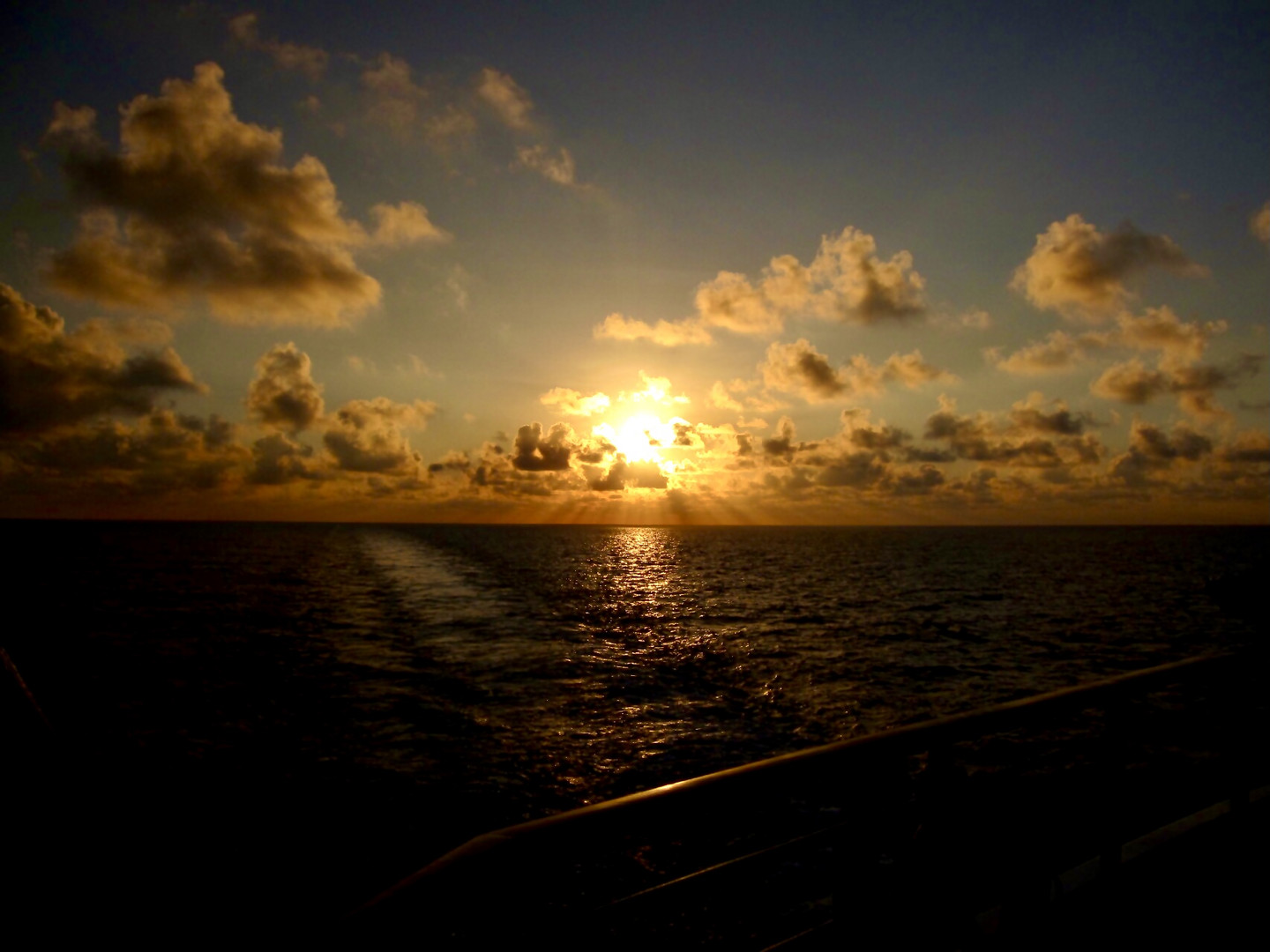 Sonnenuntergang im Südchinesischen Meer