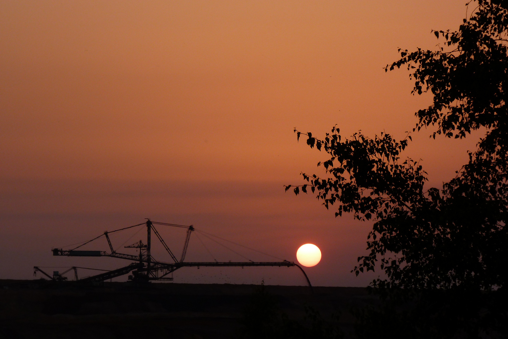 Sonnenuntergang im Tagebau