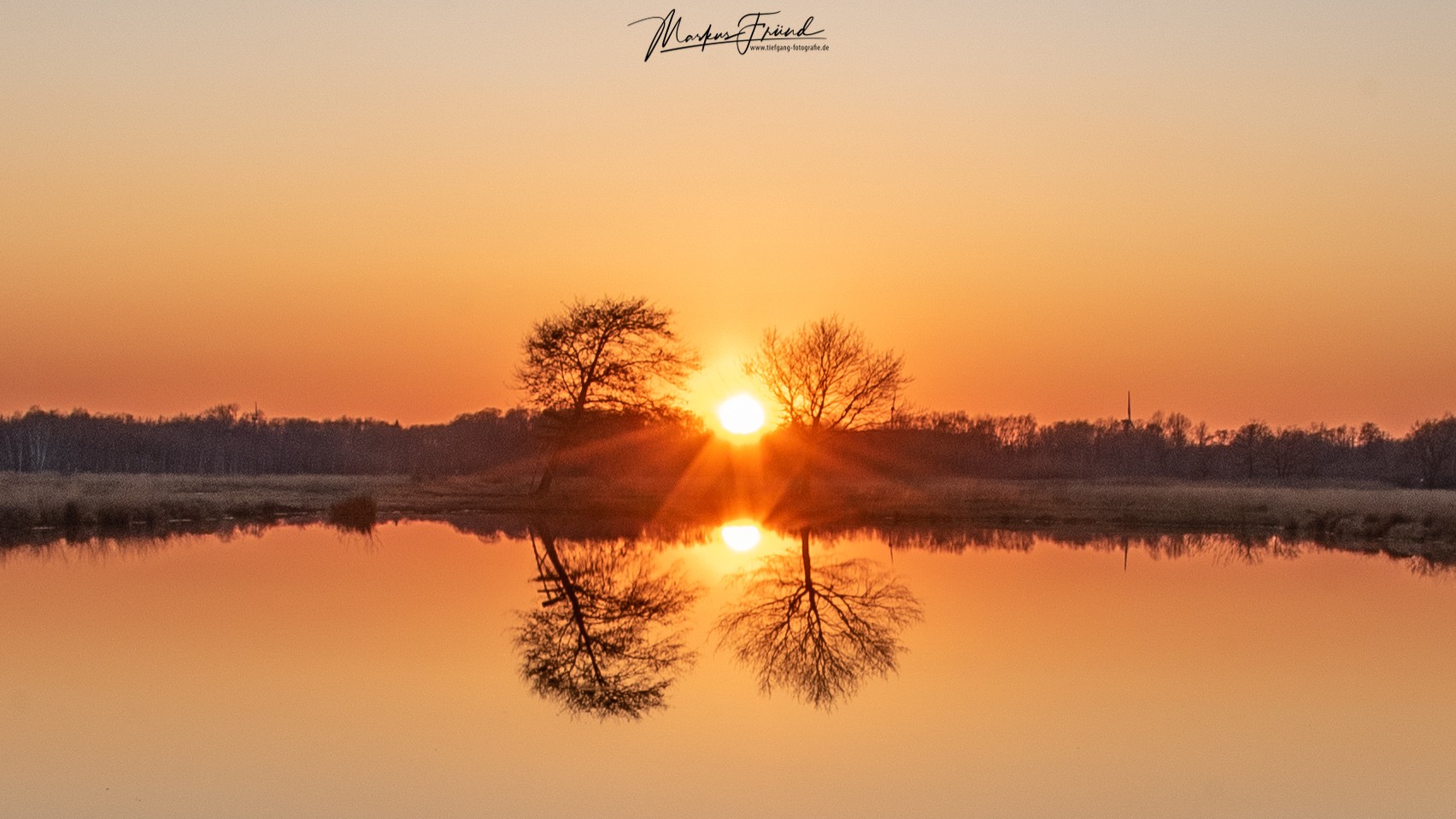 Sonnenuntergang im Torfmoor