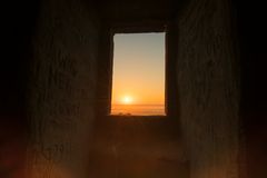 Sonnenuntergang im Turmfenster