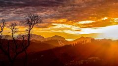 Sonnenuntergang im Voralpenland