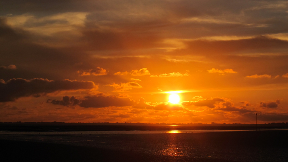 Sonnenuntergang im Watt der Nordsee IV