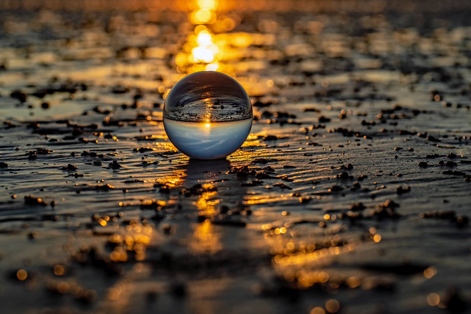 Sonnenuntergang im Wattenmeer