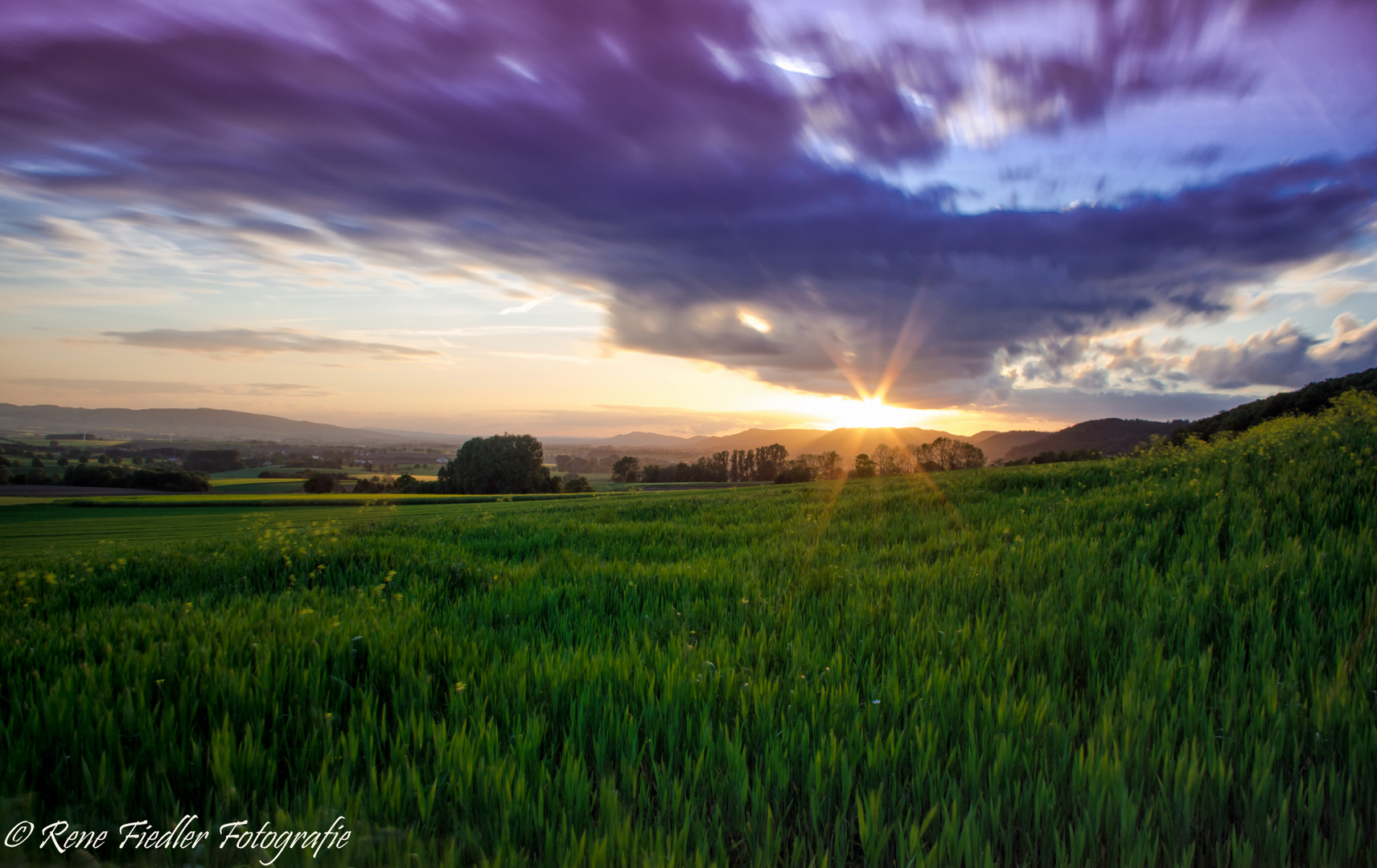 Sonnenuntergang im Weserbergland