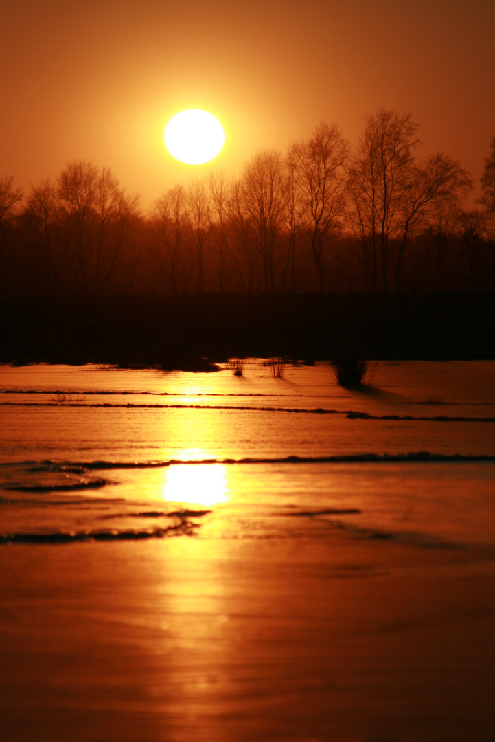 Sonnenuntergang im Winter 2