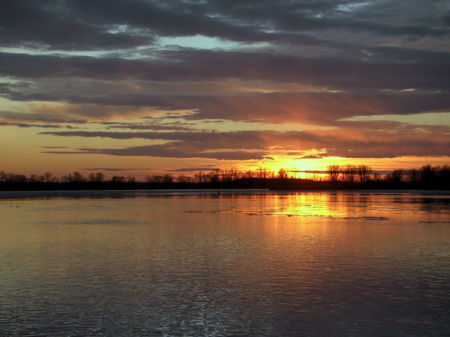 Sonnenuntergang im Winter