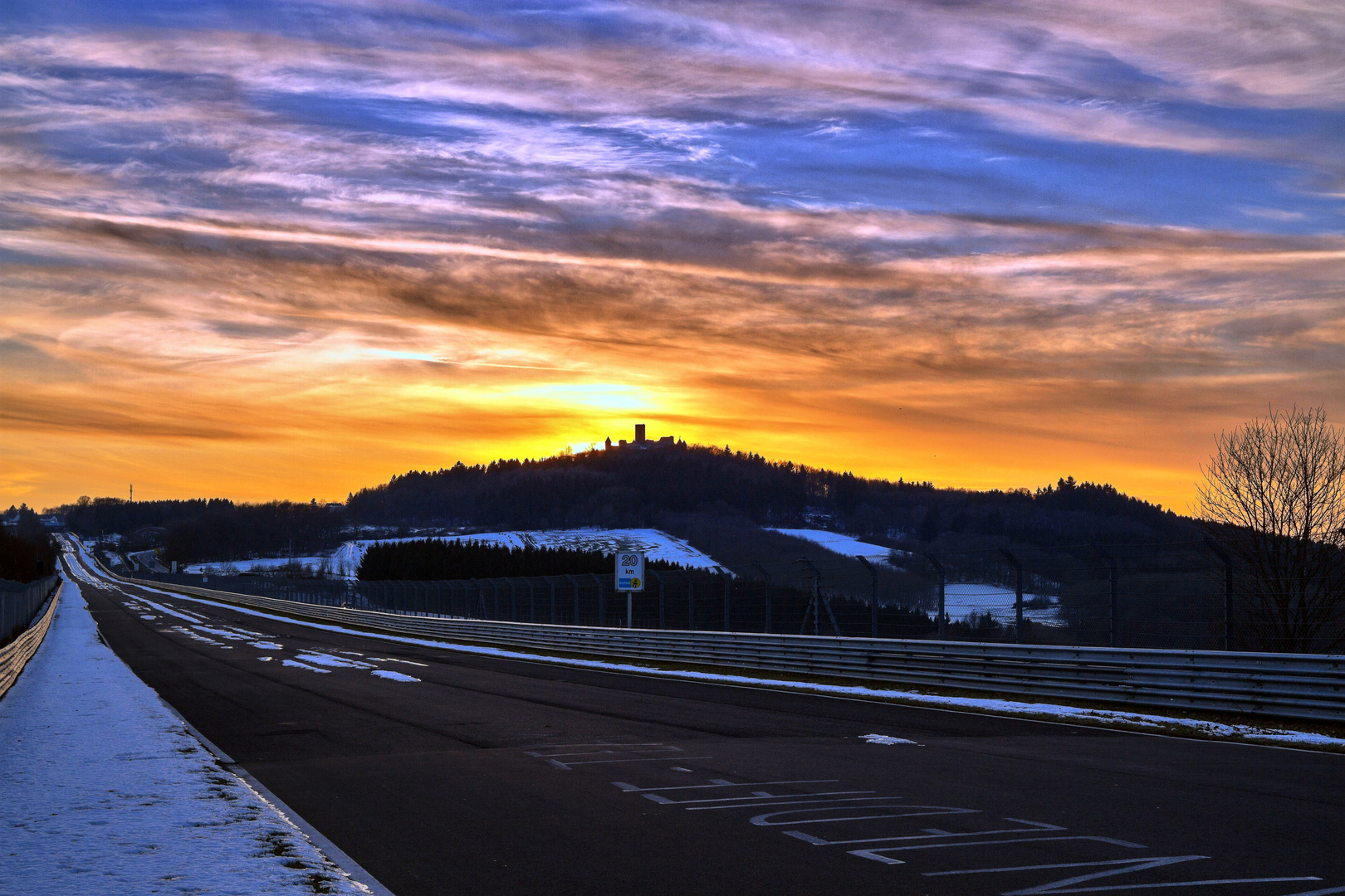 Sonnenuntergang im Winter