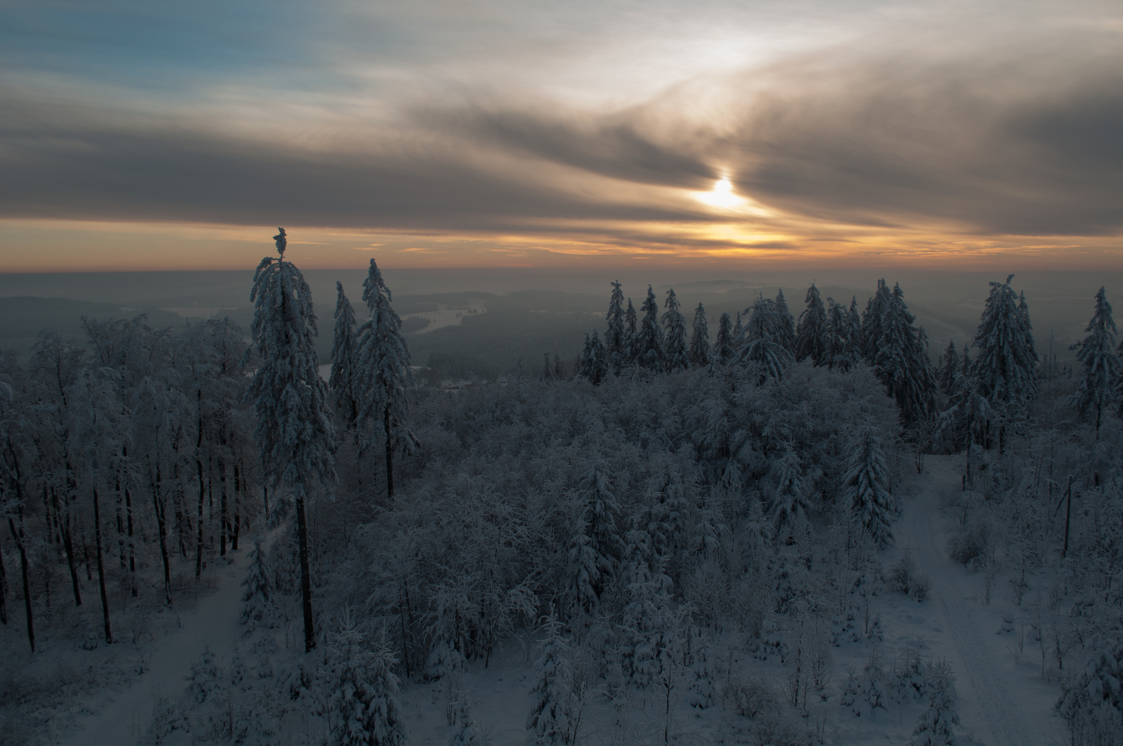 Sonnenuntergang im Winter