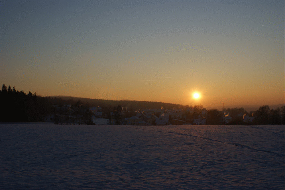 Sonnenuntergang im Winter