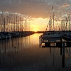 Sonnenuntergang im Yachthafen