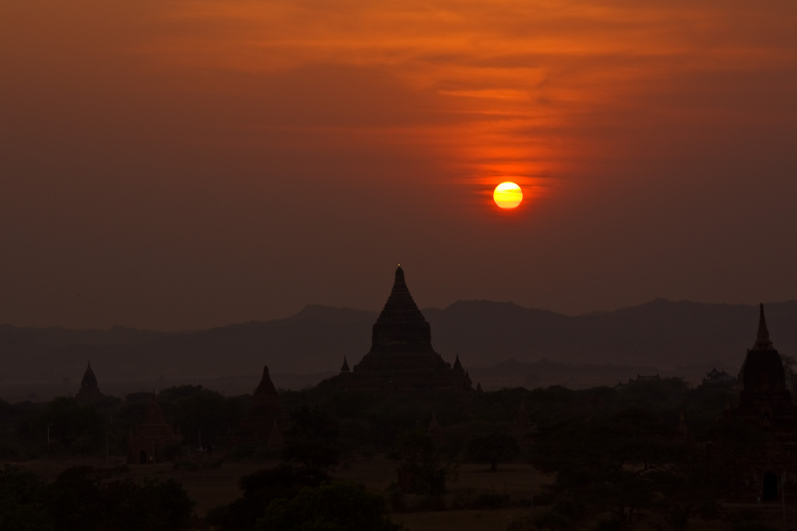 Sonnenuntergang in Bagan