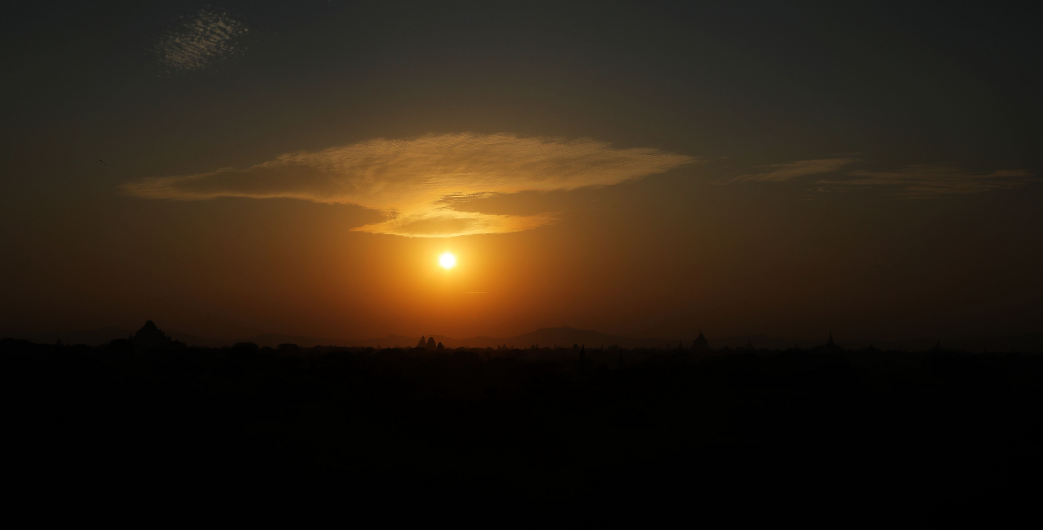 Sonnenuntergang in Bagan