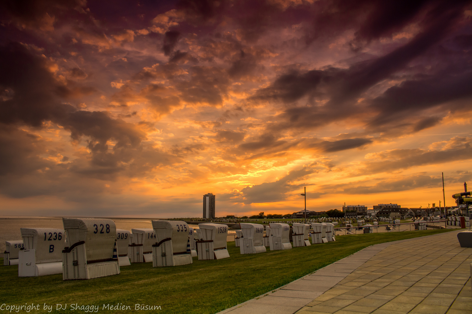 Sonnenuntergang in Büsum an der Nordsee