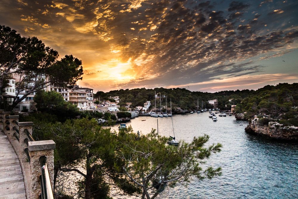 Sonnenuntergang in Cala Figuera auf Mallorca